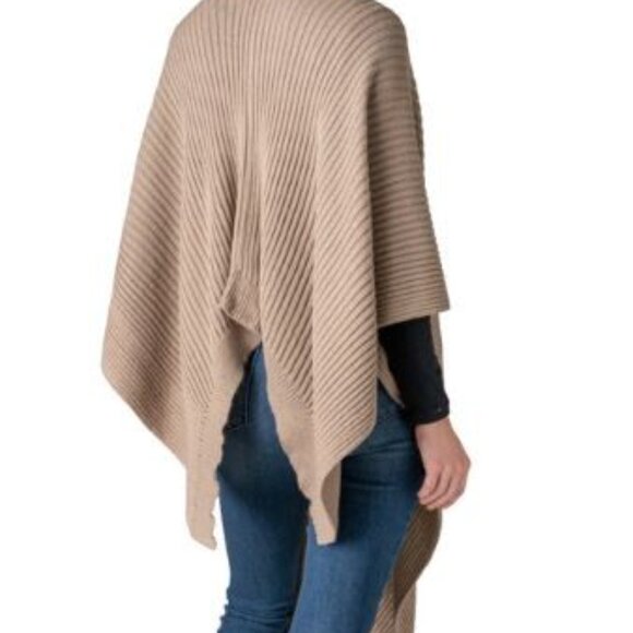 Heritage Sweater Wrap - Taupe OS - Picture 2 of 2